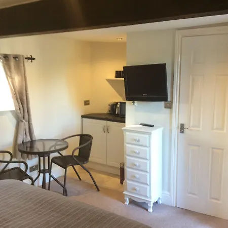 The Manor 4* Linton on Ouse