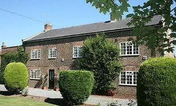 The Manor York