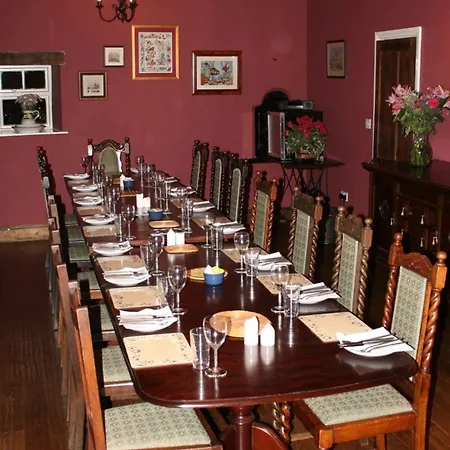 ベッド・アンド・ブレックファスト The Manor 4*