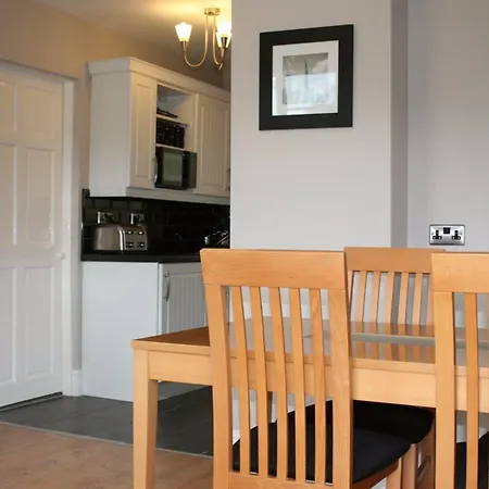 The Manor 4* Linton on Ouse