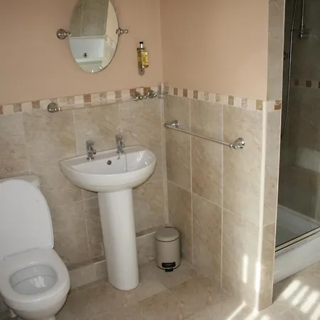 The Manor 4* Linton on Ouse